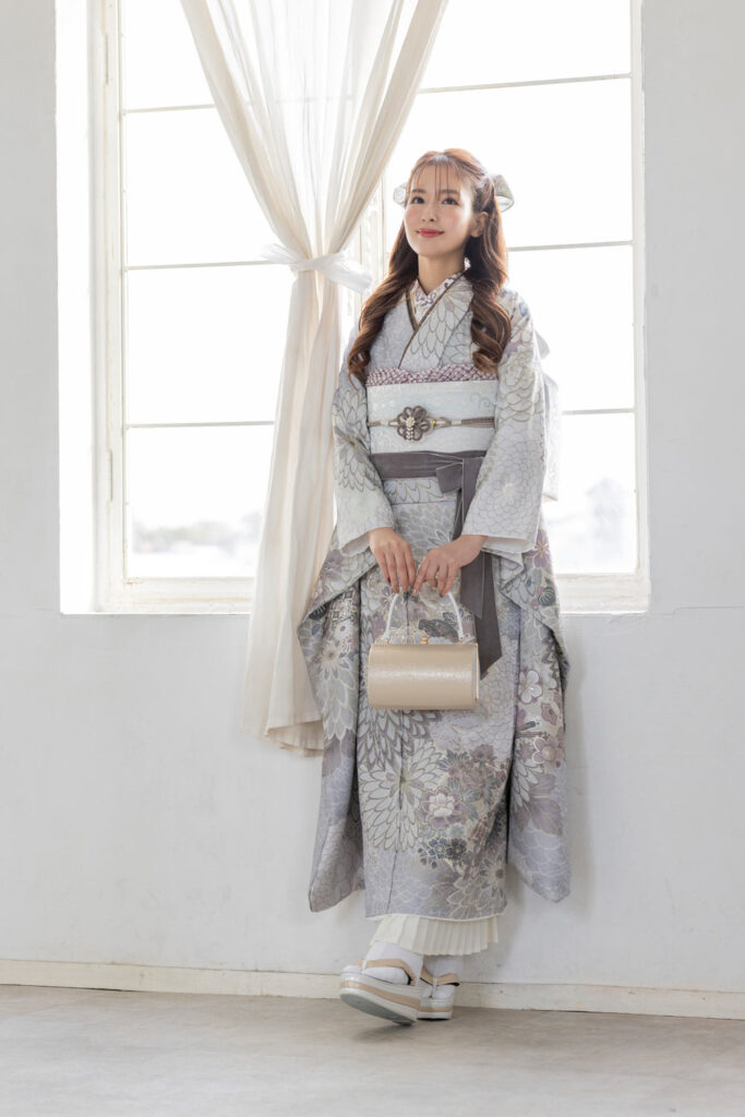 RF-28ムーンストーン3 上品なワントーンコーデ